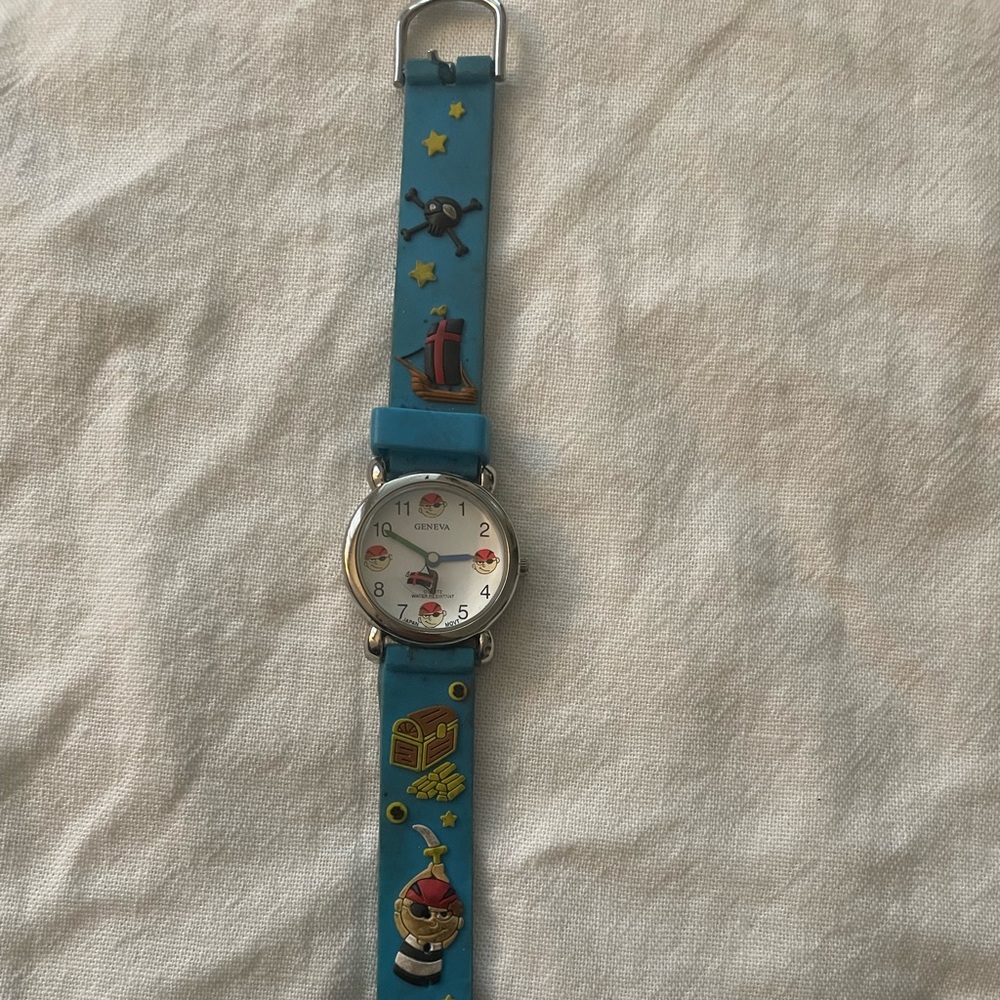 Pirate Childrens Watch Geneva Japan Blue Skull Treasure Chest Needs Battery